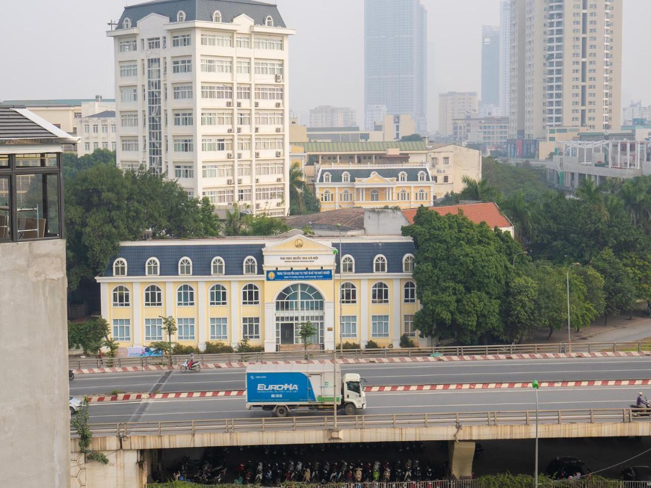 Phuong Dong Hotel Hanoi Bagian luar foto